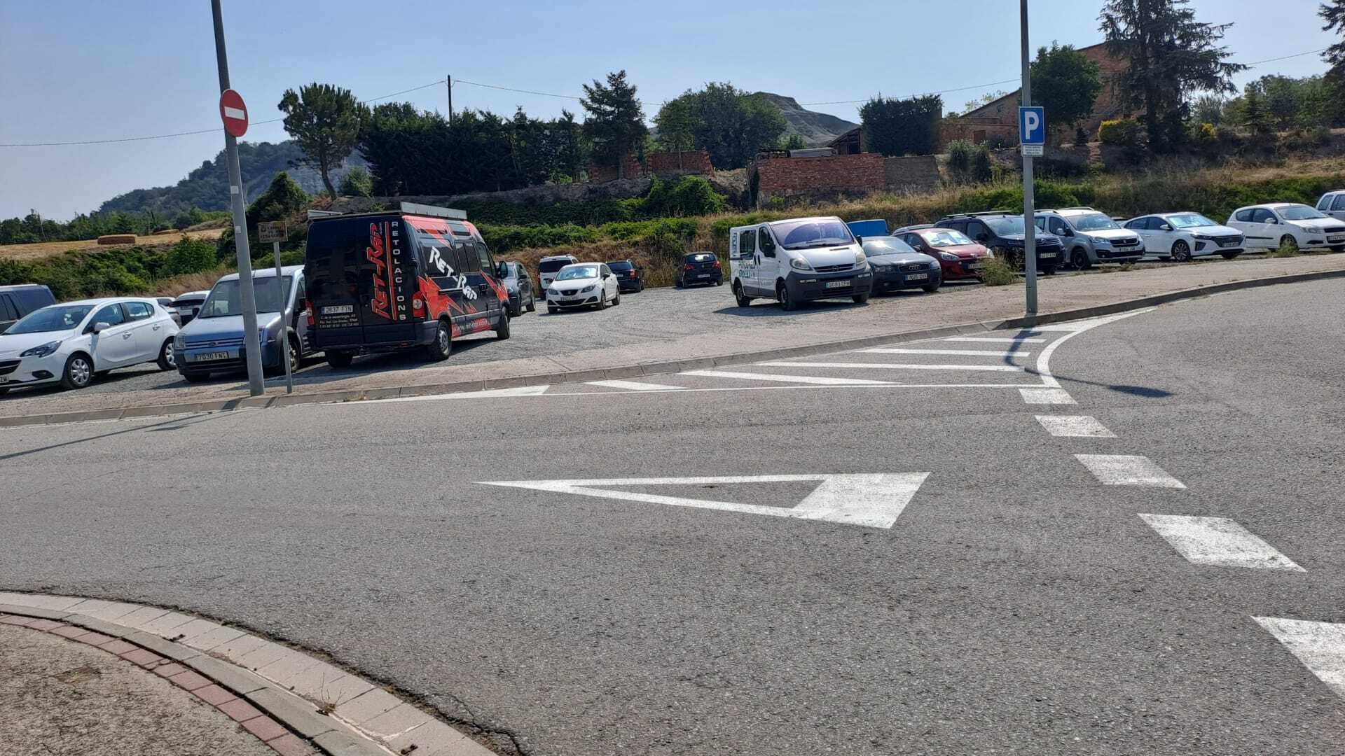 Media picture: Millorar l&#39;aparcament de terra del polígon Goules.