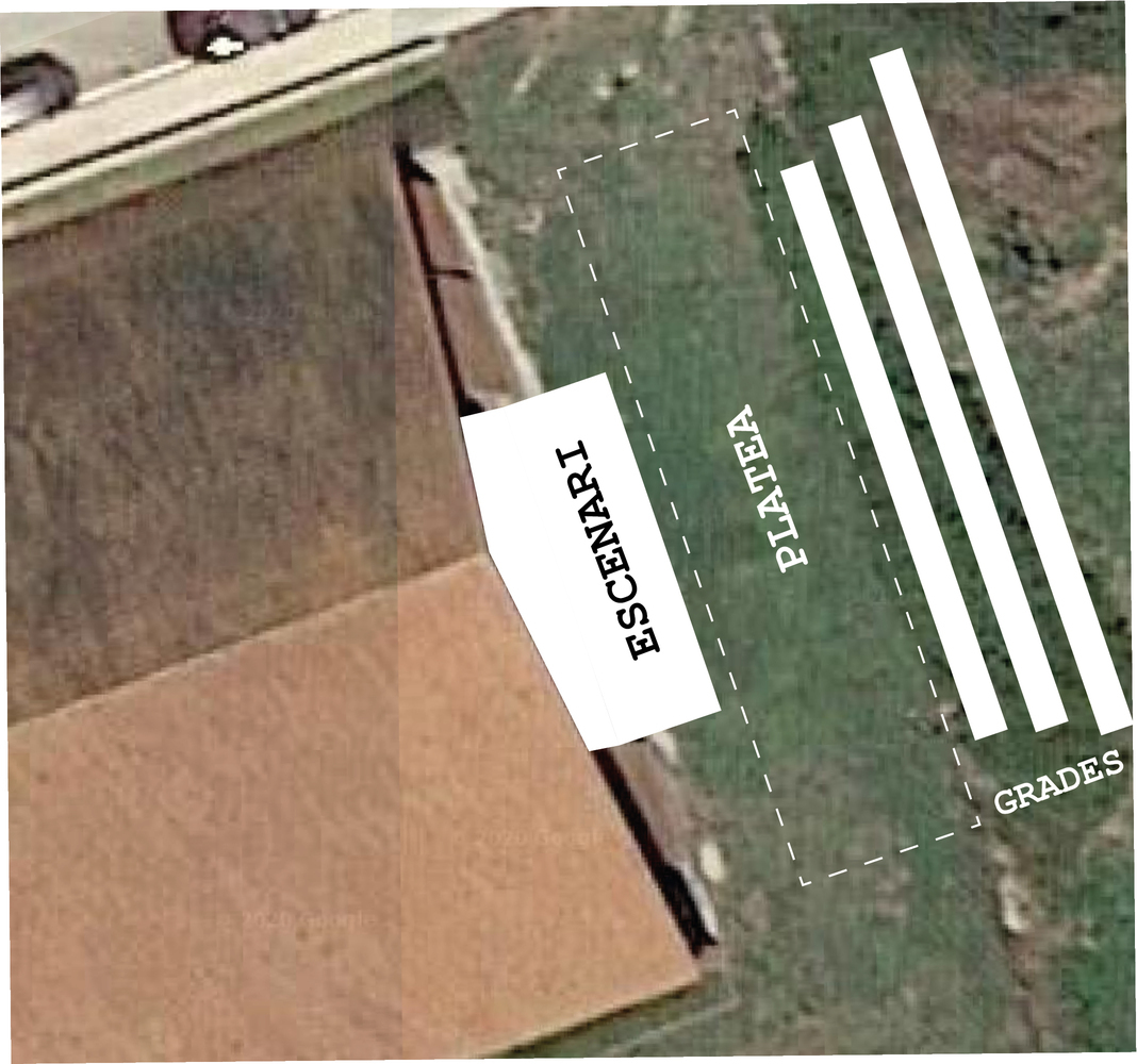 Imagen para los medios: Construcció d&#39;un escenari exterior al darrere de la Sala La Canal